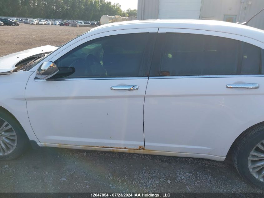 2011 Chrysler 200 VIN: 1C3BC2FG2BN596674 Lot: 12047854