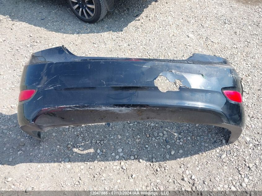 2015 Hyundai Accent Gl VIN: KMHCT4AE7FU913552 Lot: 12047885