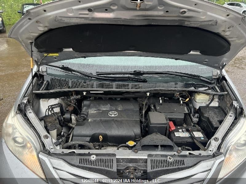 2015 Toyota Sienna VIN: 5TDKK3DCXFS585099 Lot: 12048044