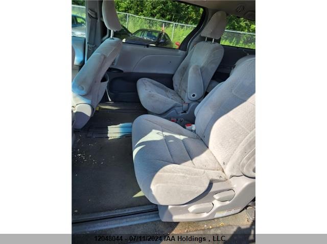 2015 Toyota Sienna VIN: 5TDKK3DCXFS585099 Lot: 12048044