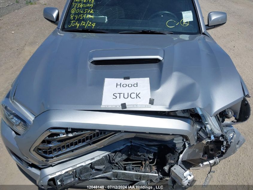 2017 Toyota Tacoma Dbl Cab/Sr5/Trd Sport/Or VIN: 5TFDZ5BN2HX016572 Lot: 12048148