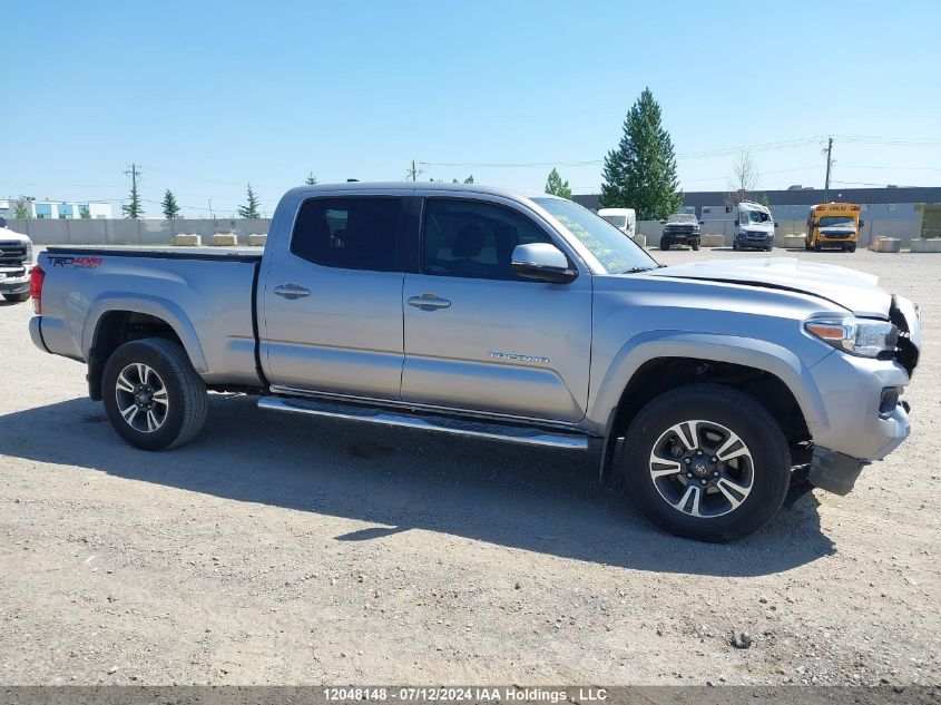 2017 Toyota Tacoma Dbl Cab/Sr5/Trd Sport/Or VIN: 5TFDZ5BN2HX016572 Lot: 12048148