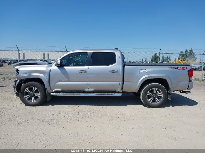 2017 Toyota Tacoma Dbl Cab/Sr5/Trd Sport/Or VIN: 5TFDZ5BN2HX016572 Lot: 12048148