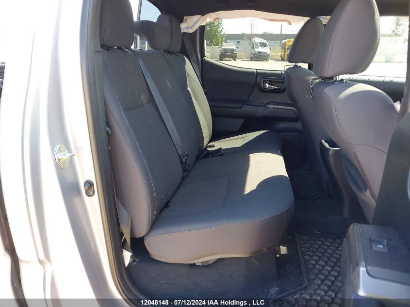 2017 Toyota Tacoma Dbl Cab/Sr5/Trd Sport/Or VIN: 5TFDZ5BN2HX016572 Lot: 12048148