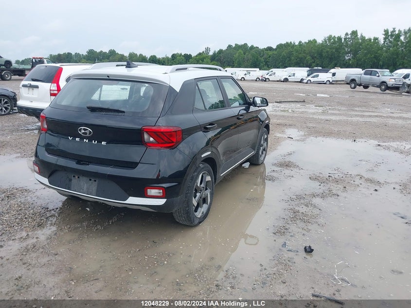 2020 Hyundai Venue Sel/Denim VIN: KMHRC8A31LU040943 Lot: 12048229