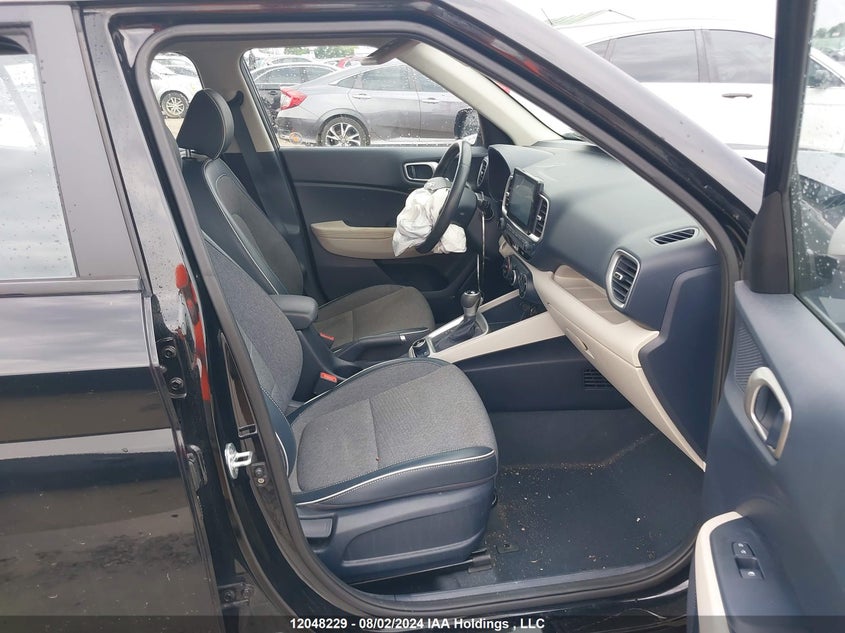 2020 Hyundai Venue Sel/Denim VIN: KMHRC8A31LU040943 Lot: 12048229