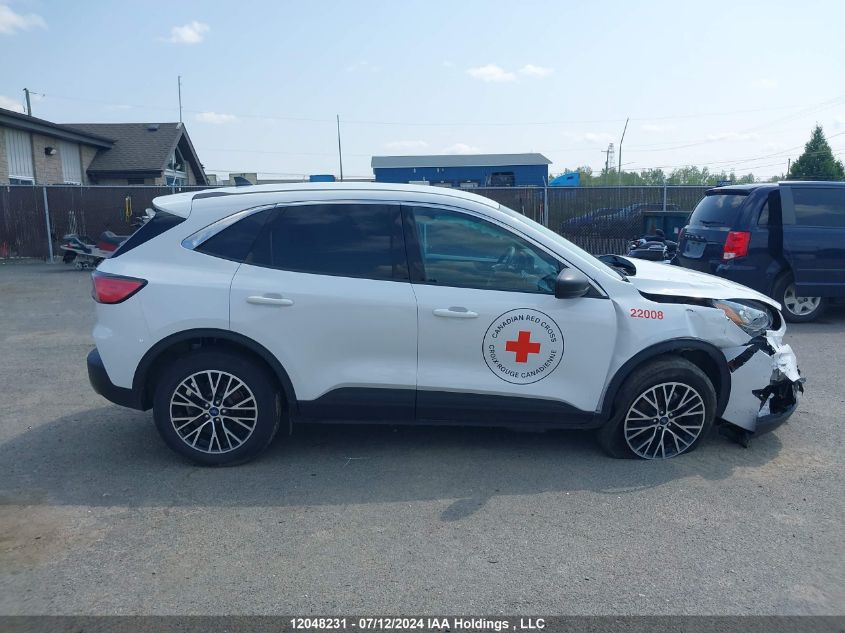 2022 Ford Escape Se VIN: 1FMCU0EZXNUA73218 Lot: 12048231