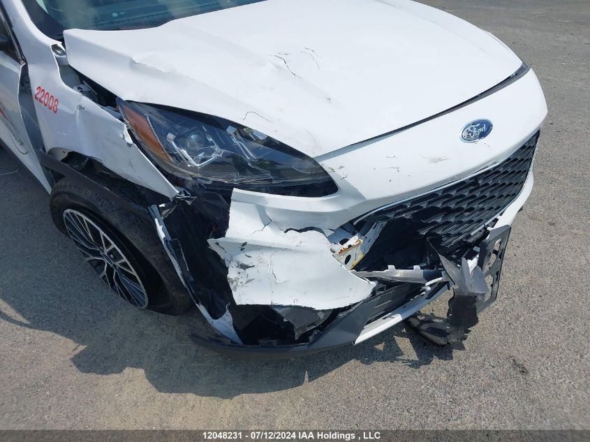 2022 Ford Escape Se VIN: 1FMCU0EZXNUA73218 Lot: 12048231