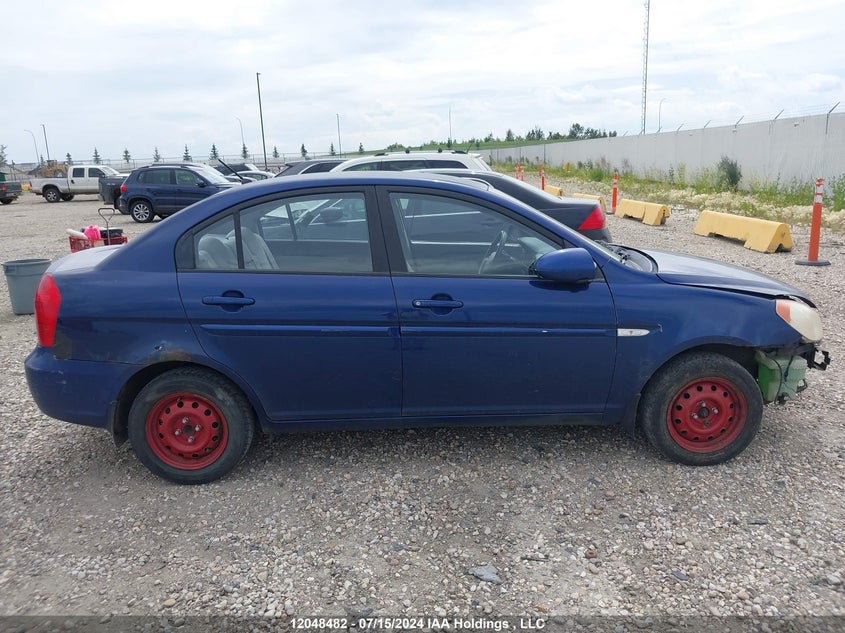2007 Hyundai Accent VIN: KMHCN45C37U137411 Lot: 12048482