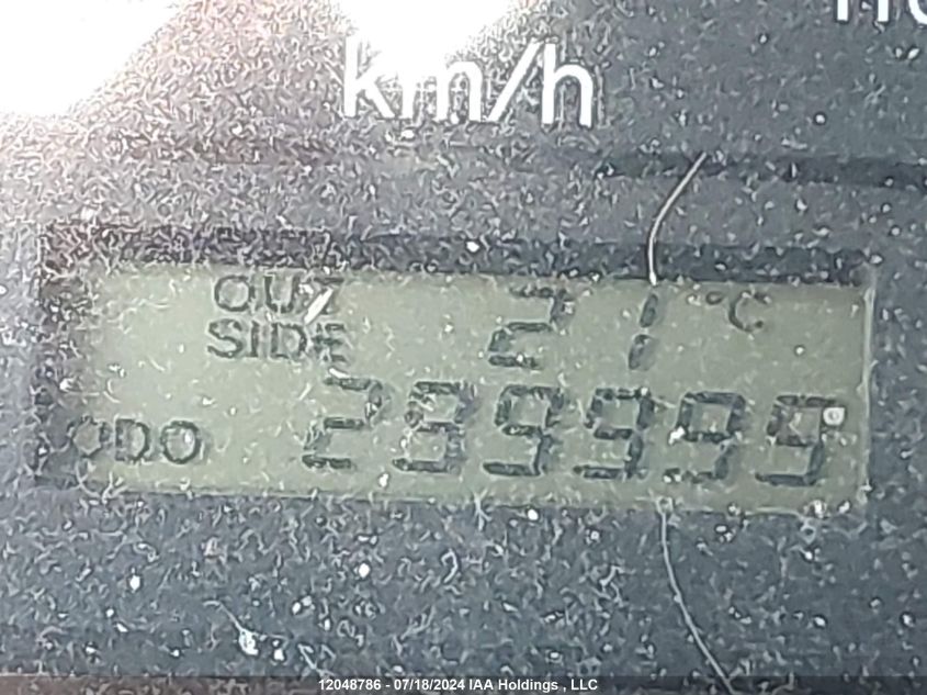 2003 Toyota Corolla Ce/Le/Sport VIN: 2T1BR32E33C705801 Lot: 12048786