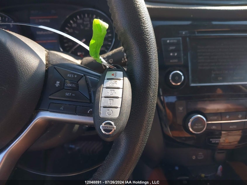 2020 Nissan Rogue S/Sl/Sv VIN: 5N1AT2MV1LC792784 Lot: 12048891