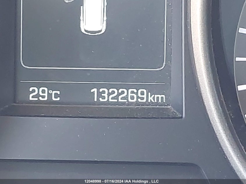 2017 Hyundai Santa Fe Se/Limited VIN: KM8SNDHF1HU210973 Lot: 12048998