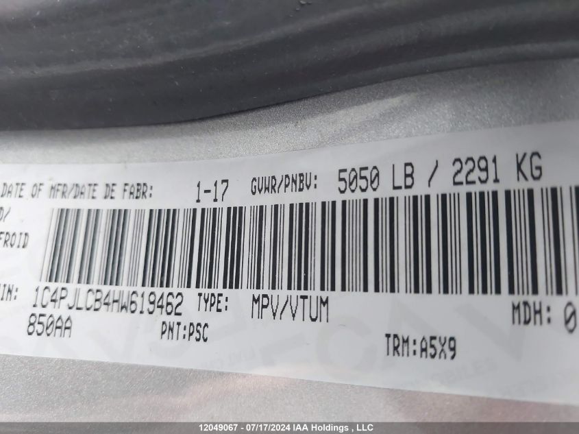 2017 Jeep Cherokee Latitude VIN: 1C4PJLCB4HW619462 Lot: 12049067