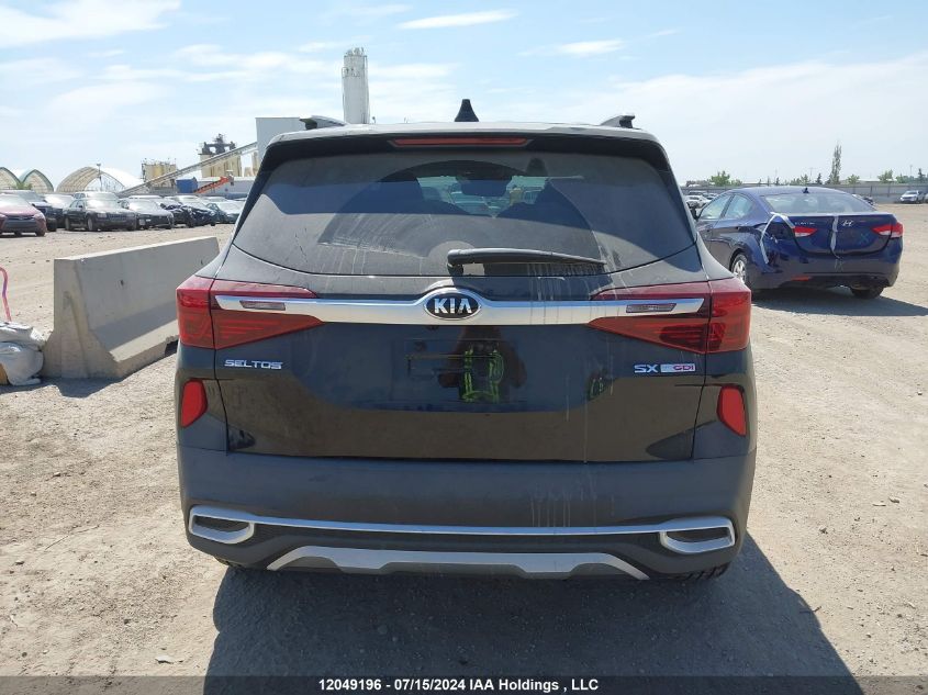 2021 Kia Seltos VIN: KNDETCA25M7201405 Lot: 12049196