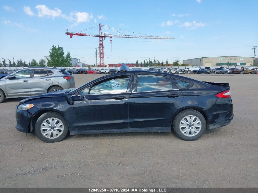 2013 Ford Fusion S VIN: 3FA6P0G72DR294053 Lot: 12049250