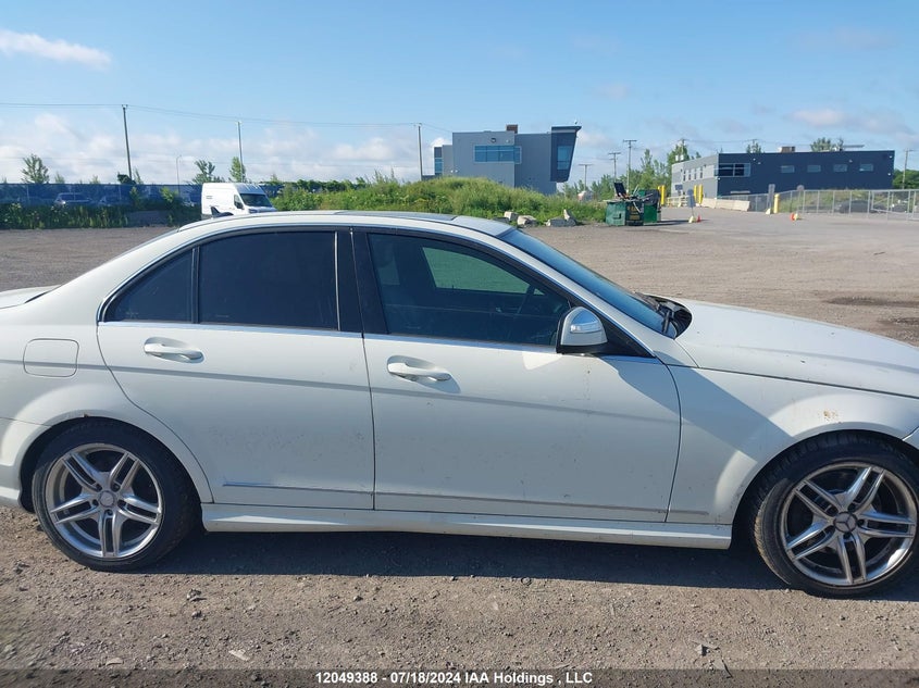 2008 Mercedes-Benz C 300 4Matic VIN: WDDGF81X48F044461 Lot: 12049388