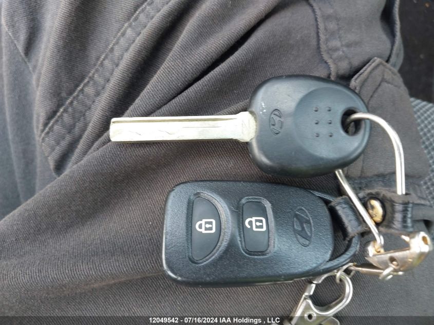 2013 Hyundai Accent VIN: KMHCT5AEXDU098086 Lot: 12049542