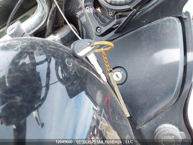 2011 Kawasaki Vn1700 J VIN: JKBVNRJ19BA001895 Lot: 12049660