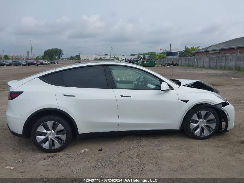 2022 Tesla Model Y VIN: 7SAYGDEEXNF428552 Lot: 12049775
