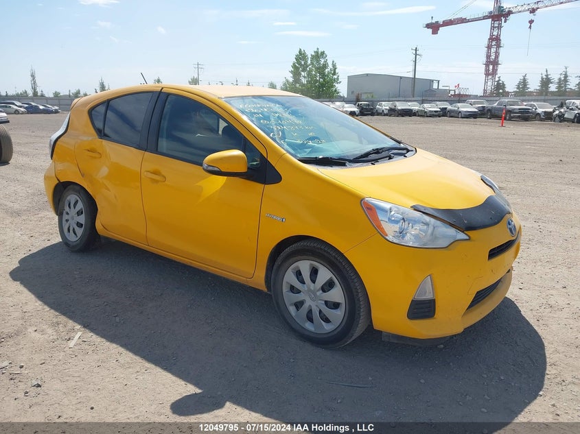 2014 Toyota Prius C VIN: JTDKDTB31E1070470 Lot: 12049795