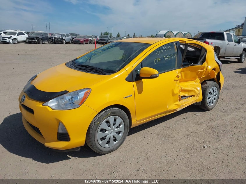 2014 Toyota Prius C VIN: JTDKDTB31E1070470 Lot: 12049795