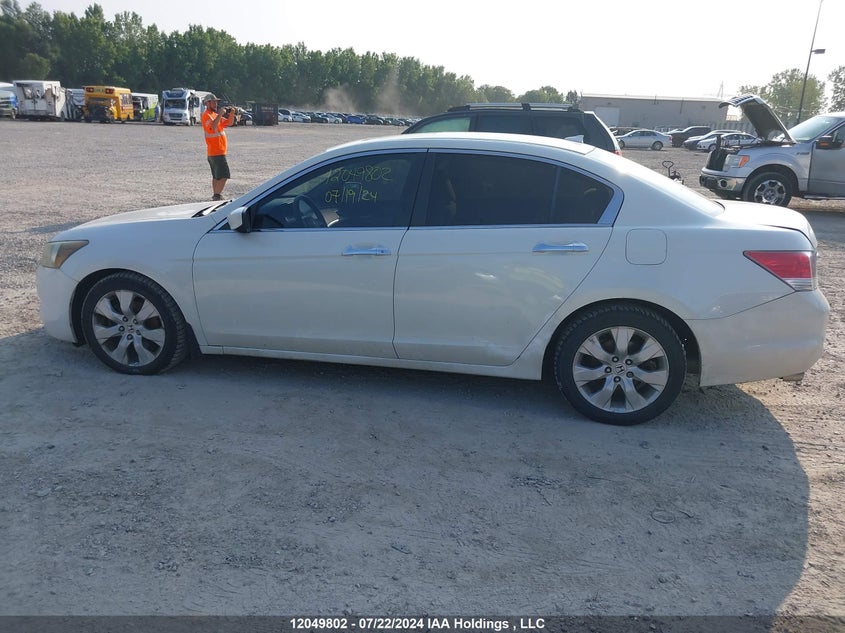 2009 Honda Accord Sedan VIN: 1HGCP367X9A802417 Lot: 12049802