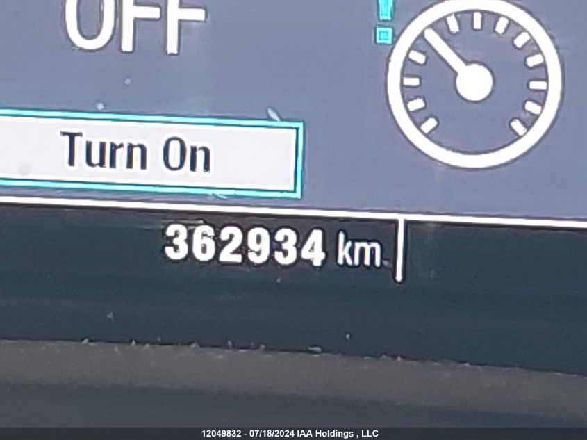 2015 Chevrolet Suburban VIN: 1GNSKHECXFR575870 Lot: 12049832