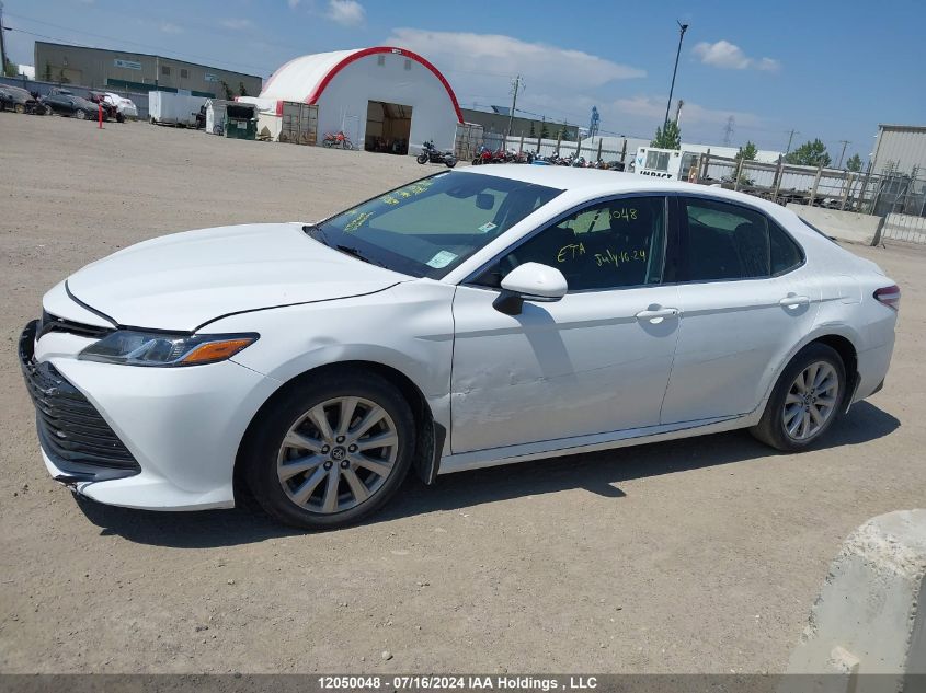 2018 Toyota Camry L/Le/Xle/Se/Xse VIN: 4T1B11HK9JU108639 Lot: 12050048