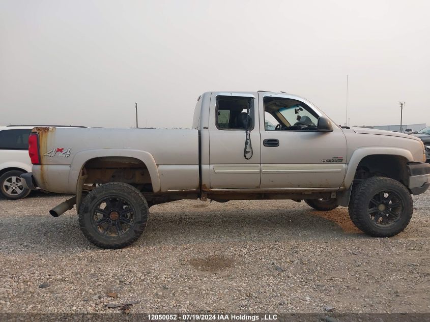 2005 Chevrolet Silverado 2500Hd VIN: 1GCHK29285E325048 Lot: 12050052