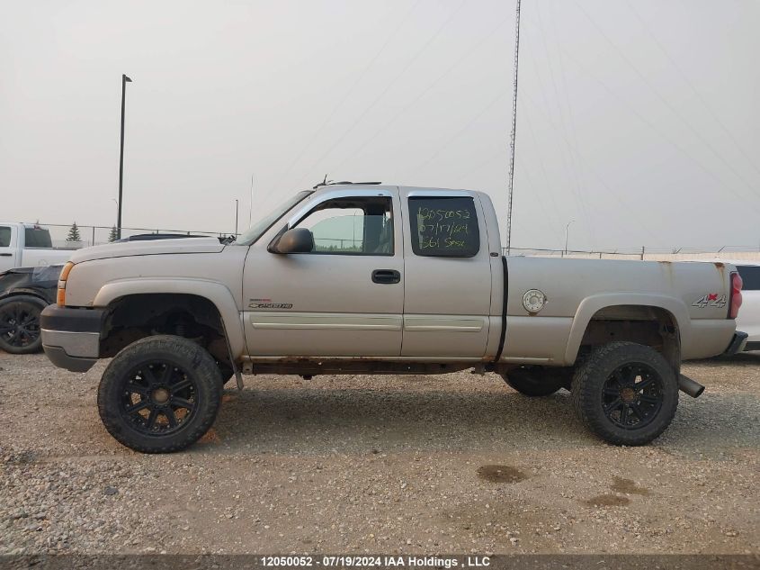 2005 Chevrolet Silverado 2500Hd VIN: 1GCHK29285E325048 Lot: 12050052