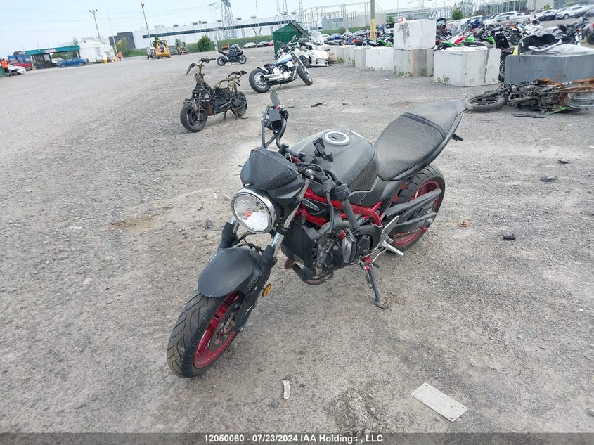 JS1VP55B9N7100311 2022 SUZUKI SV photo no. 2