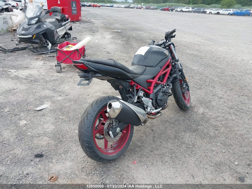JS1VP55B9N7100311 2022 SUZUKI SV photo no. 4