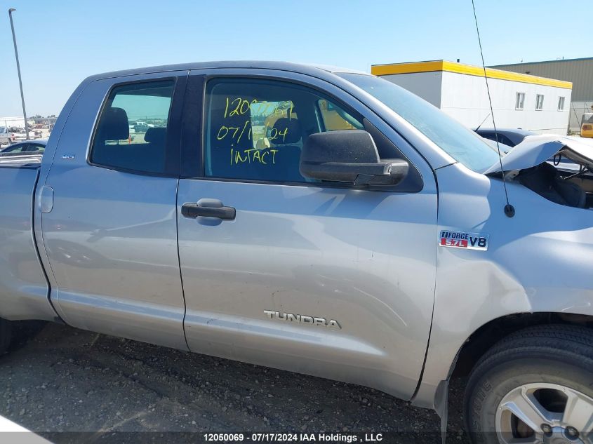 2008 Toyota Tundra Sr5 5.7L V8 VIN: 5TBBV54118S521272 Lot: 12050069