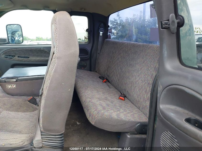 1999 Dodge Ram 2500 VIN: 1B7KF2366XJ637840 Lot: 12050117