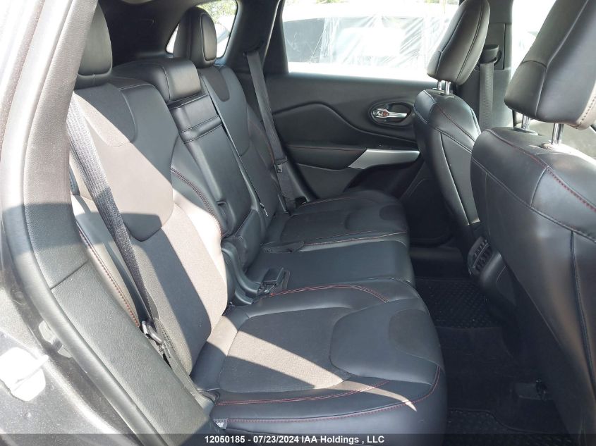 2018 Jeep Cherokee Trailhawk VIN: 1C4PJMBX1JD592189 Lot: 12050185