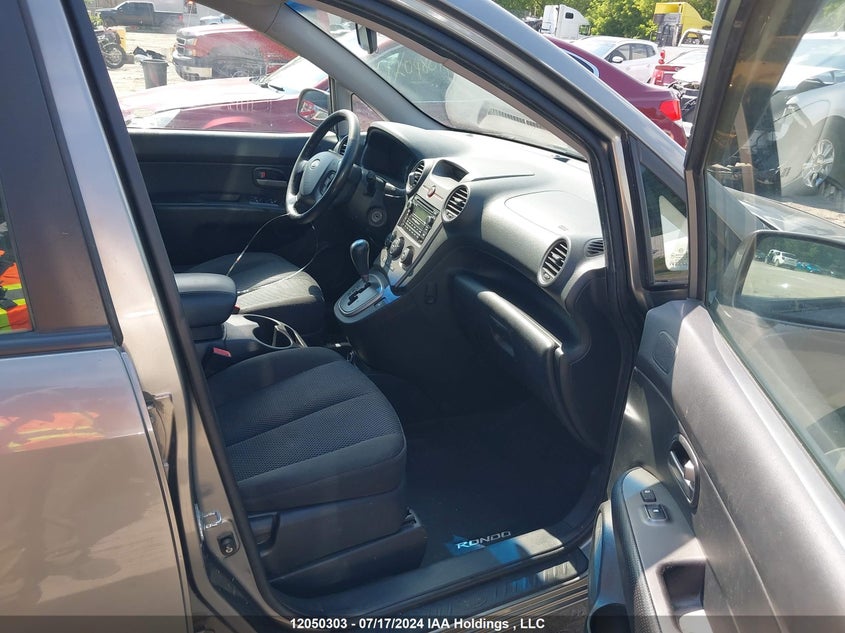 2010 Kia Rondo Ex VIN: KNAHH8C80A7323210 Lot: 12050303