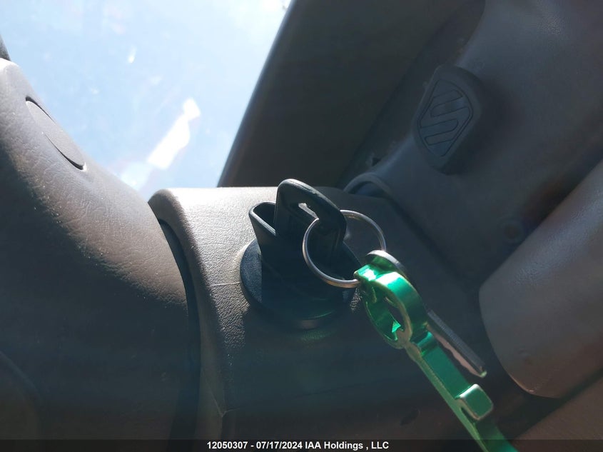 1999 Ford Super Duty F-250 VIN: 1FTNW21FXXEF11277 Lot: 12050307