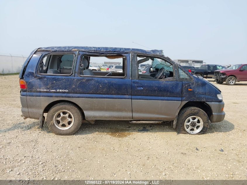 1999 Mitsubishi Delica VIN: PD8W0401371 Lot: 12050322
