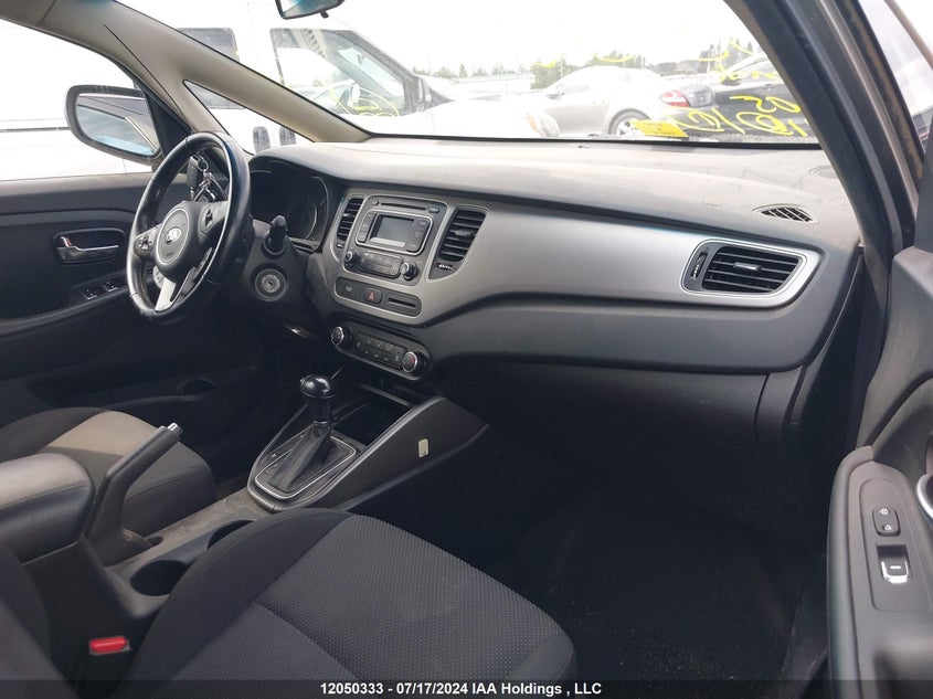 2015 Kia Rondo VIN: KNAHT8A3XF7118605 Lot: 12050333