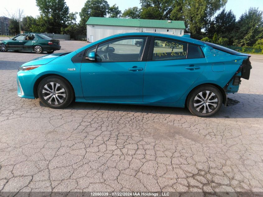 2022 Toyota Prius Prime Le/Xle/Limited VIN: JTDKAMFP1N3201154 Lot: 12050339