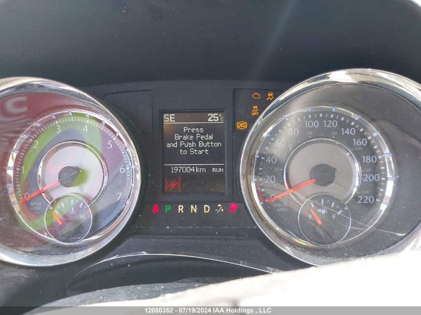 2014 Chrysler Town & Country Limited VIN: 2C4RC1GG4ER237742 Lot: 12050352