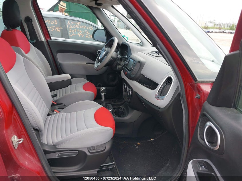 2014 Fiat 500L Sport VIN: ZFBCFABH9EZ000573 Lot: 12050450