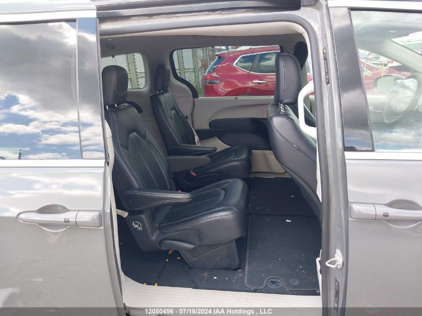 2022 Chrysler Pacifica Touring L VIN: 2C4RC1BG5NR106083 Lot: 12050456