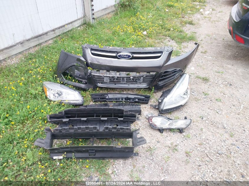 2015 Ford Escape Titanium VIN: 1FMCU9J95FUB22000 Lot: 12050461