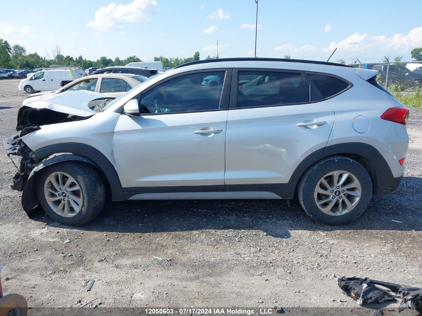 2017 Hyundai Tucson Se VIN: KM8J33A48HU527704 Lot: 12050603
