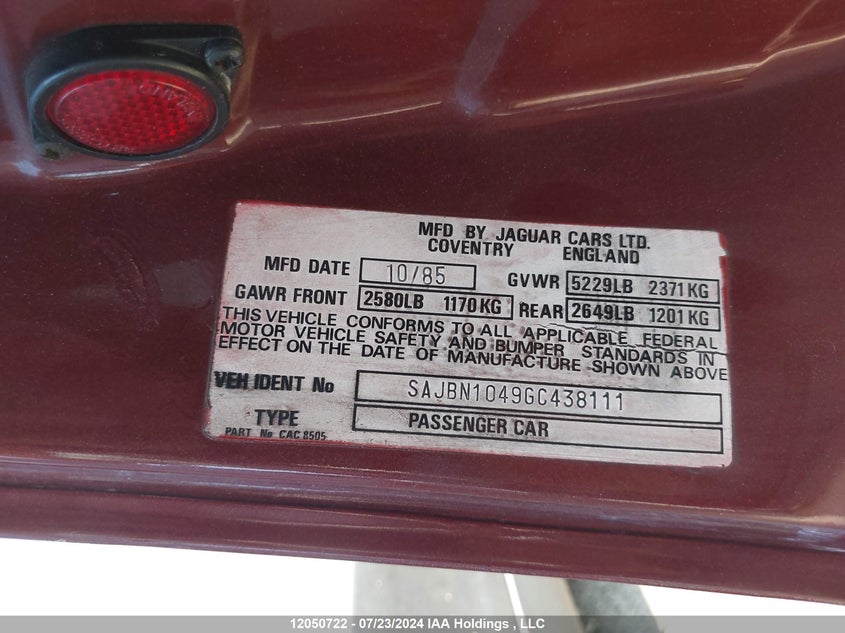 1986 Jaguar Xj12 VIN: SAJBN1049GC438111 Lot: 12050722