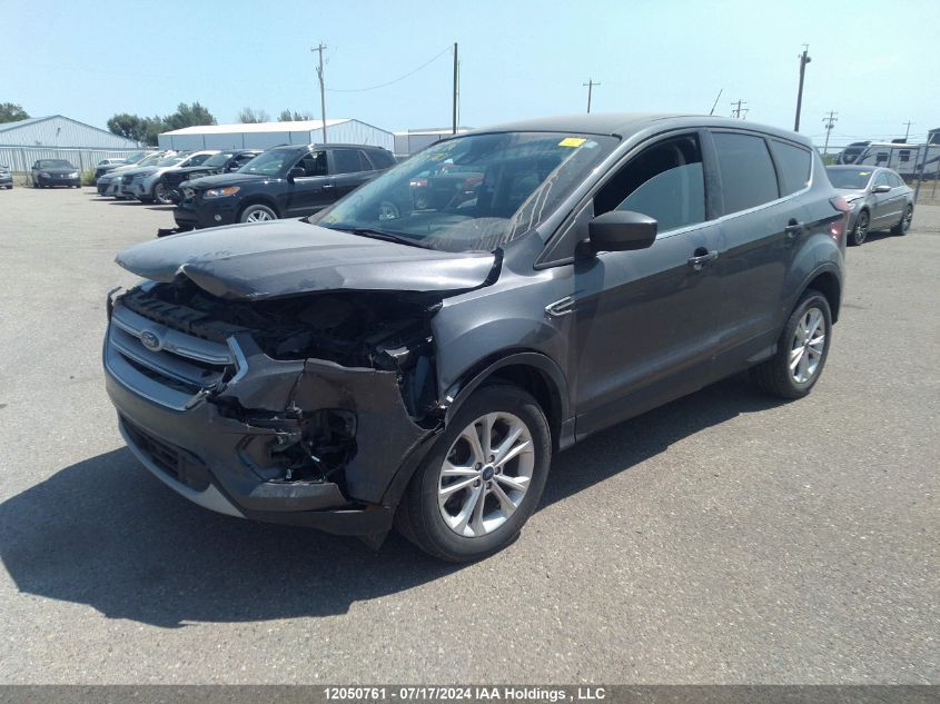 1FMCU9GD1KUB39608 2019 Ford Escape Se