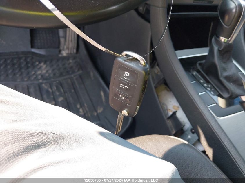 2014 Volkswagen Passat VIN: 1VWBN7A31EC032602 Lot: 12050785