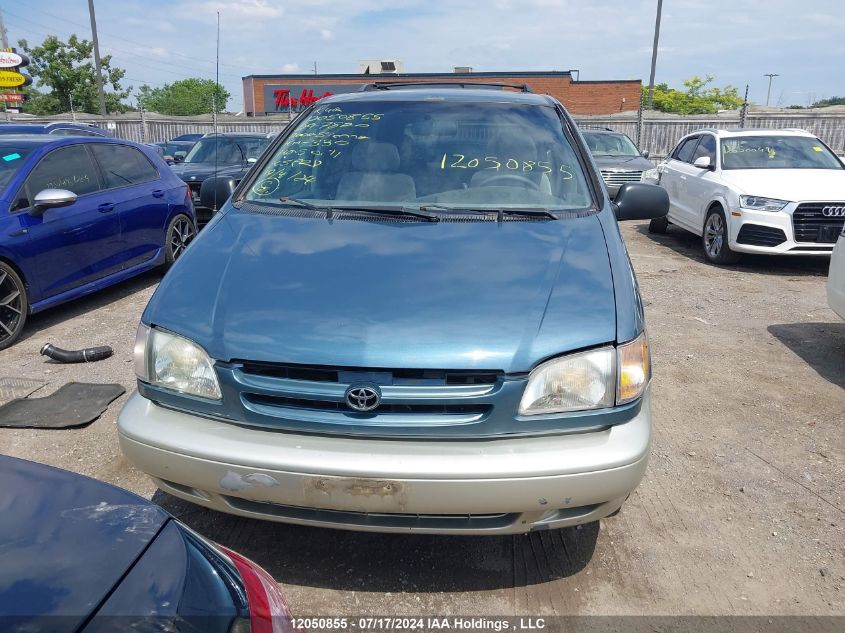 2000 Toyota Sienna Le/Xle VIN: 4T3ZF13C6YU297820 Lot: 12050855