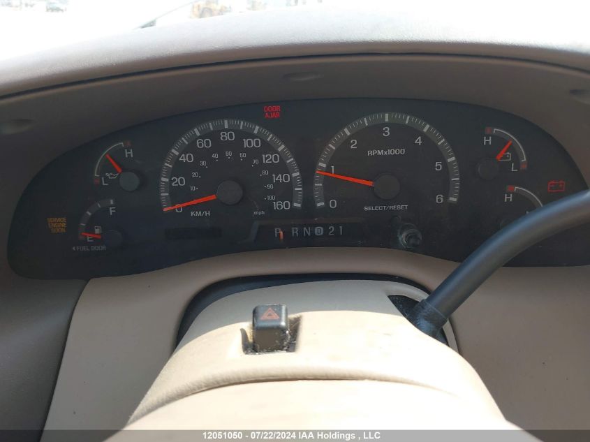 1999 Ford Expedition VIN: 1FMPU18L6XLC47986 Lot: 12051050